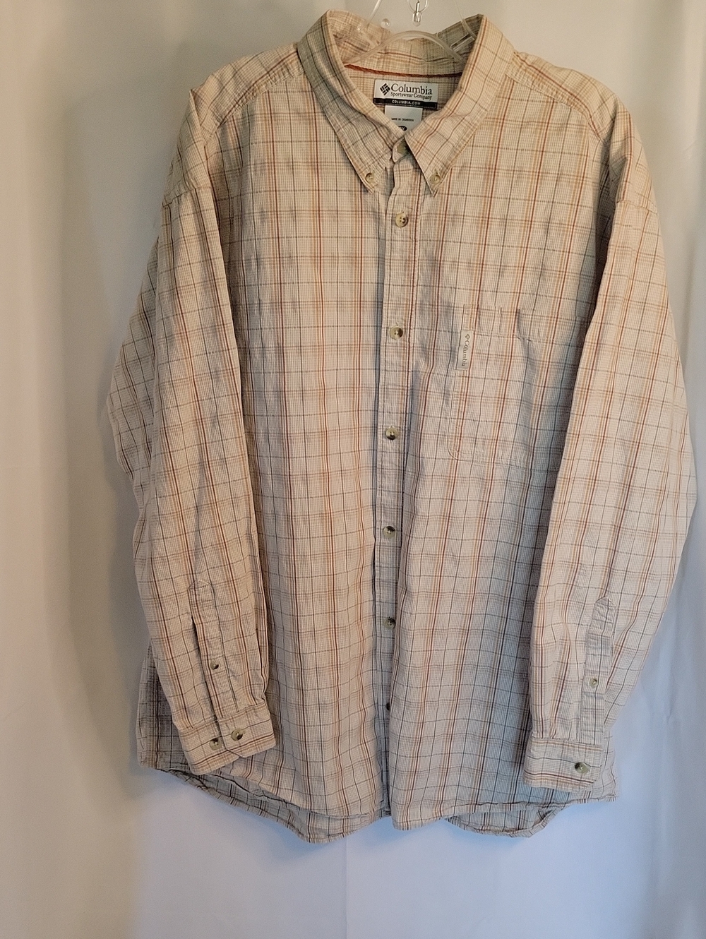 Columbia Cream and Tan Plaid Lightweight Shirt Jacket